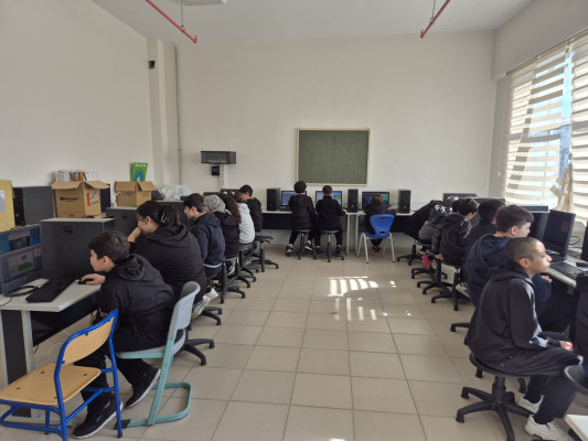 Scratch İle Kendi Dijital Oyunumu Tasarlıyorum